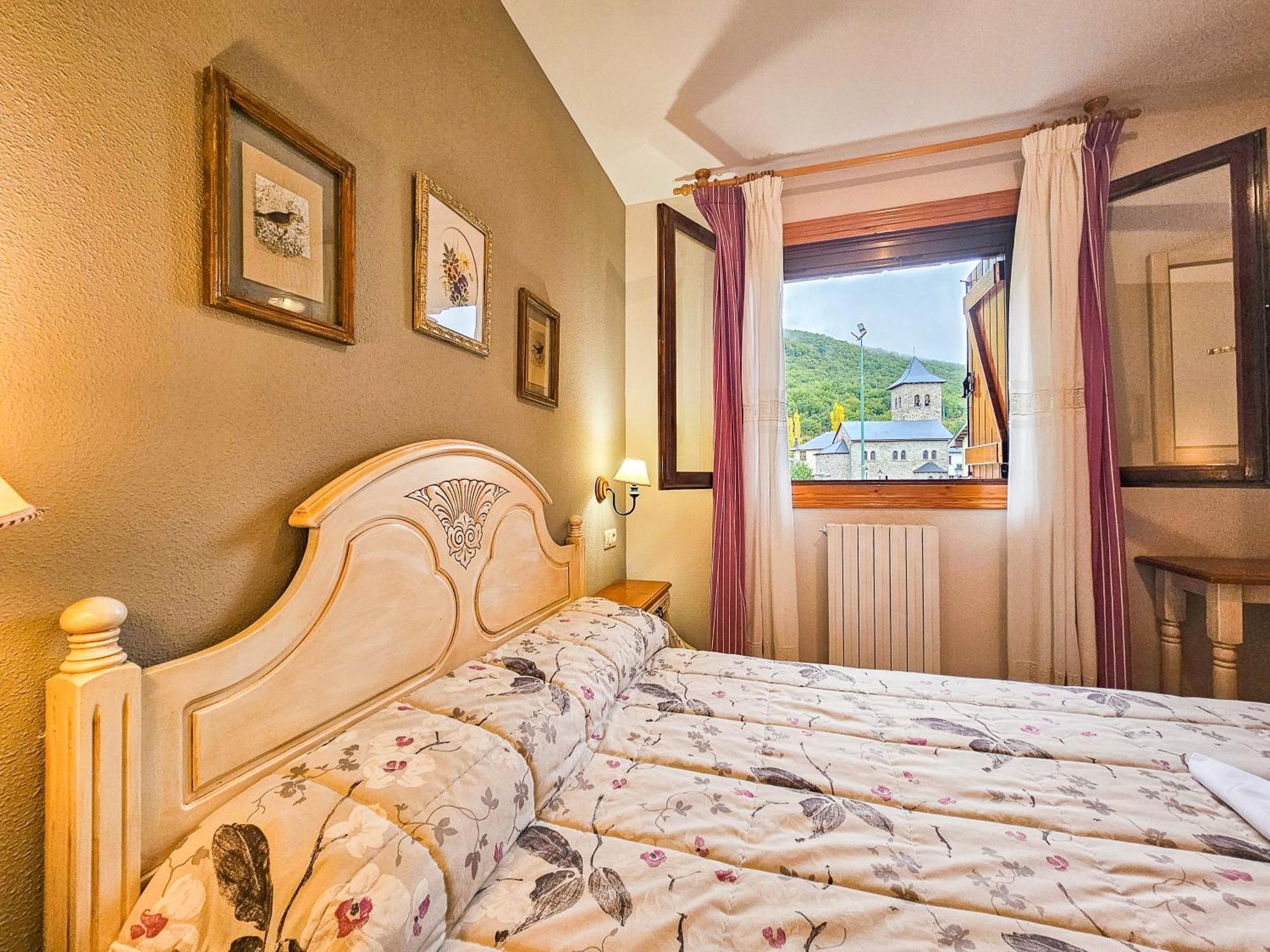 Apartamentos Gavin Biescas 3000 מראה חיצוני תמונה