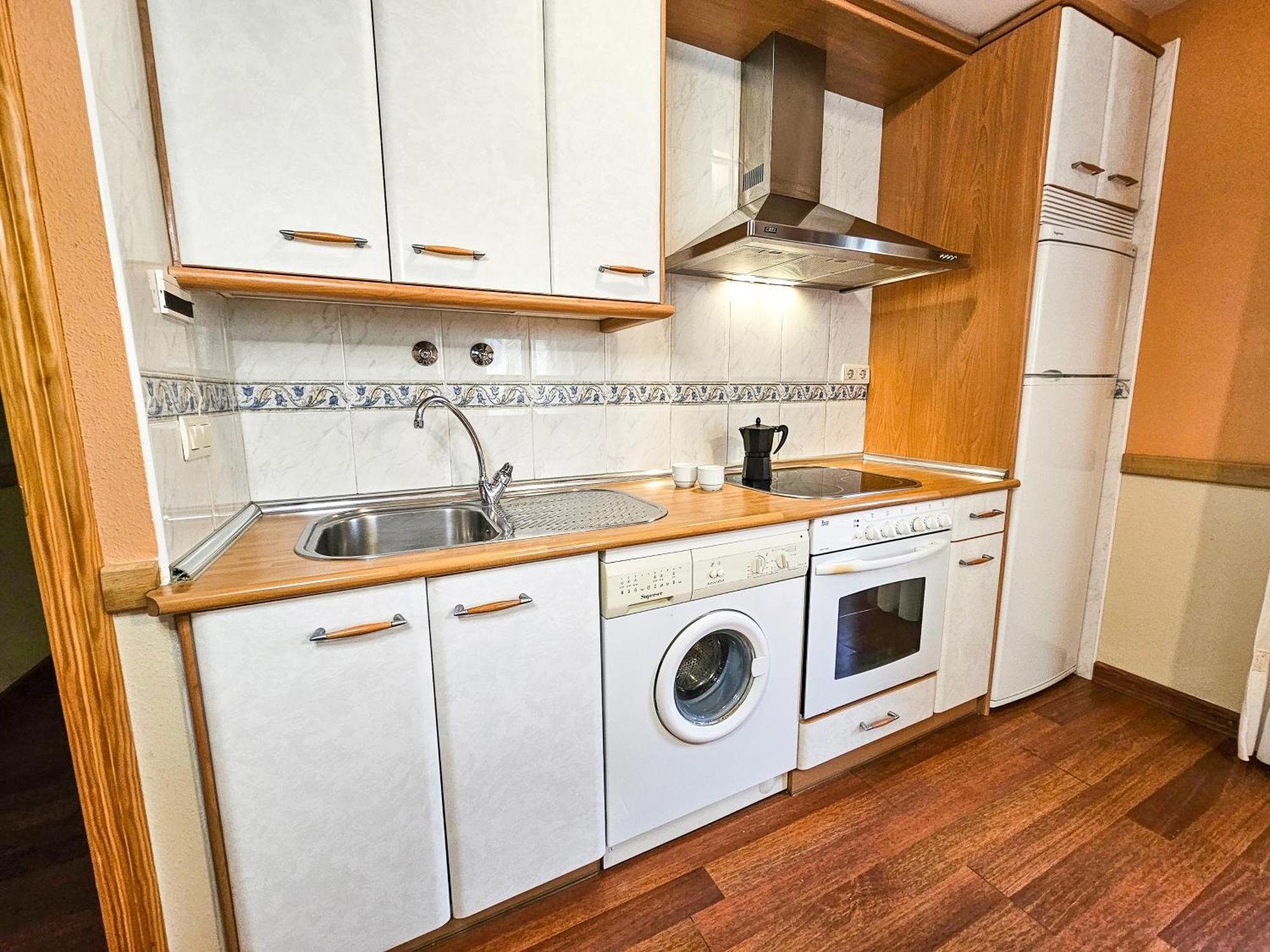 Apartamentos Gavin Biescas 3000 מראה חיצוני תמונה