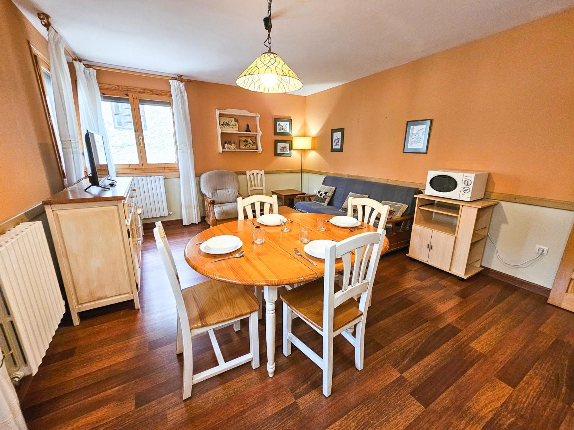 Apartamentos Gavin Biescas 3000 מראה חיצוני תמונה